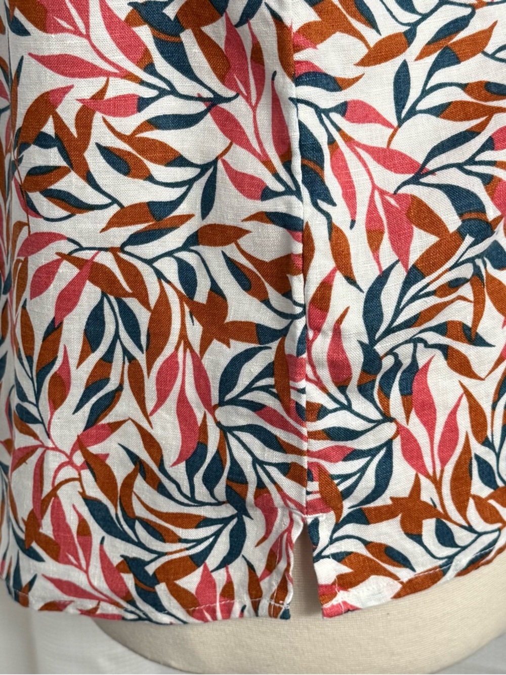 Lands' End Women's 100% Linen Sleeveless Tank Top Multi-Colored Leaf Print Sz 1X - Picture 5 of 9